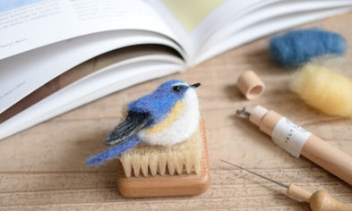 Needle felting for the first time? Let's learn the basics first!