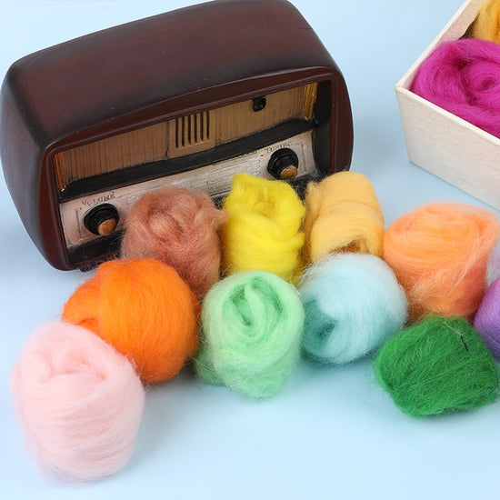 Needle Felting Tools with Seven Needles Wool Tool Applique Kit