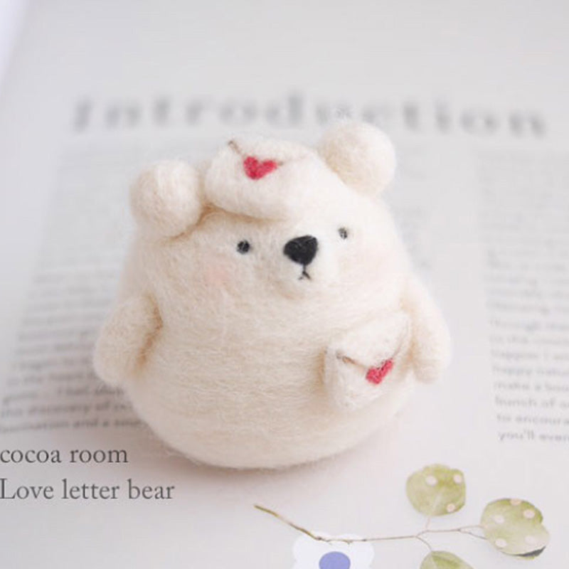 Needle Felted Snow Bear with Heart Letter - Needle Felting Kits