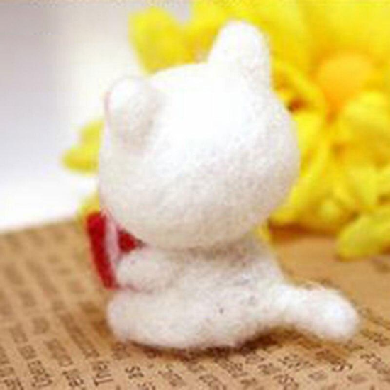 Beautiful White Kitten Holding A Gift - Needle Felting Wool