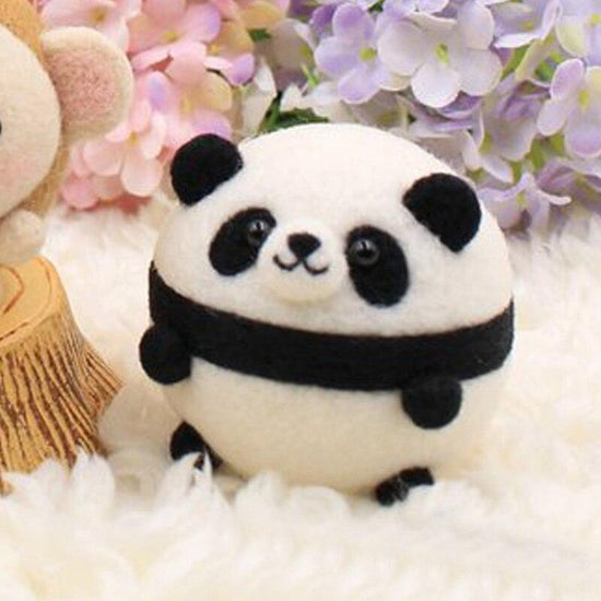 Chinese Panda - Needle Felting Wool Kit