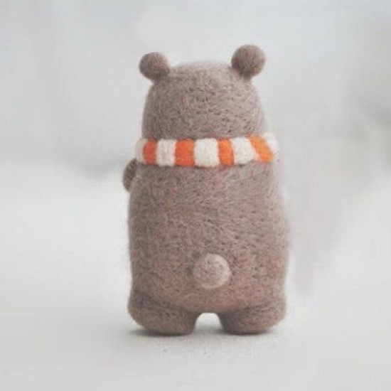 Chubby Papa Bear - Needle Felting Wool Kit