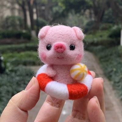 Lovely Pink Pig - Needle Felting Wool Kit